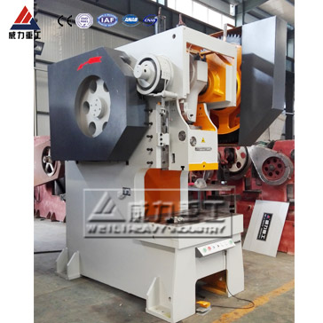 JB21-200T鋼板固定臺(tái)沖床