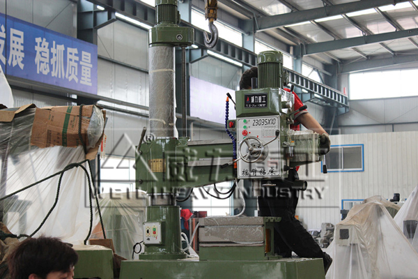 ZQ3035機(jī)械搖臂鉆床車間加工完成圖