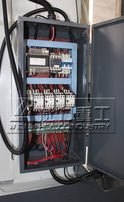 加工生產(chǎn)中細(xì)節(jié)圖