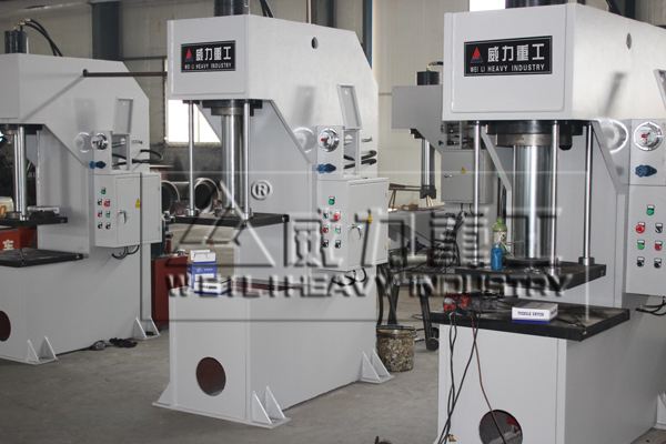 客戶定做的多臺單臂液壓機