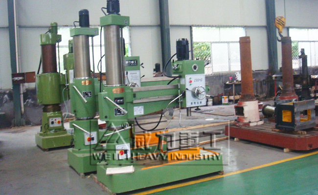 搖臂鉆床廠家車間現(xiàn)貨