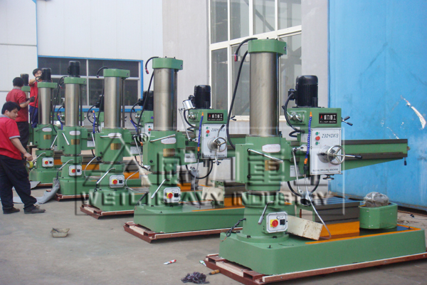 機(jī)械搖臂鉆床車間現(xiàn)貨