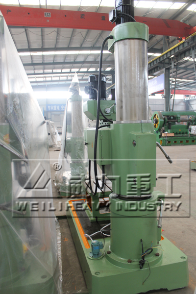 滕州3050搖臂鉆床生產(chǎn)廠家