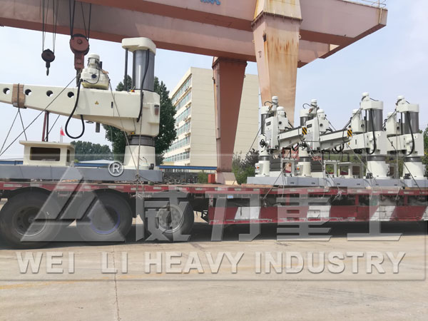 4臺3080液壓搖臂鉆床出廠發(fā)貨了