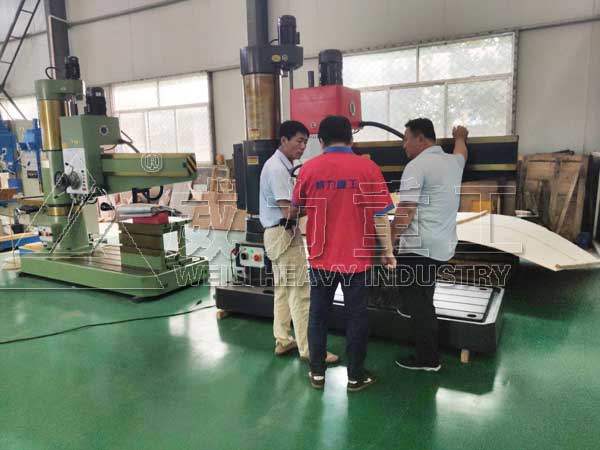 z3063液壓搖臂鉆床|63搖臂鉆床調試發(fā)貨